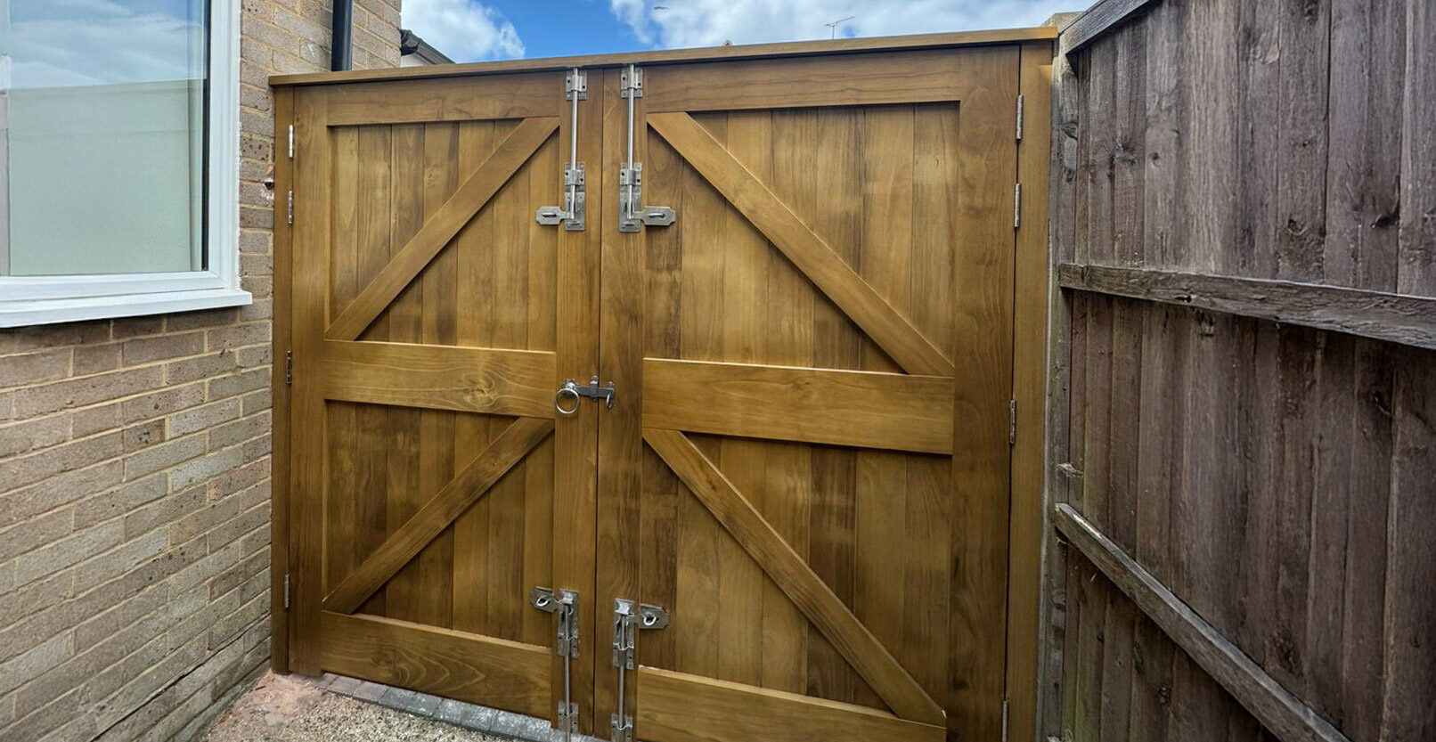 Handcrafted wooden gates in Kent